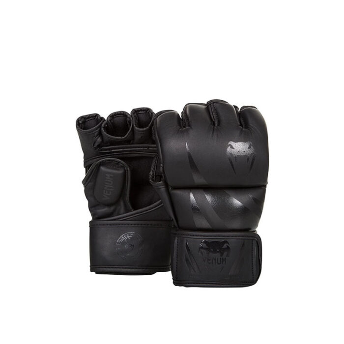 Venum - Mat zwarte MMA handschoenen